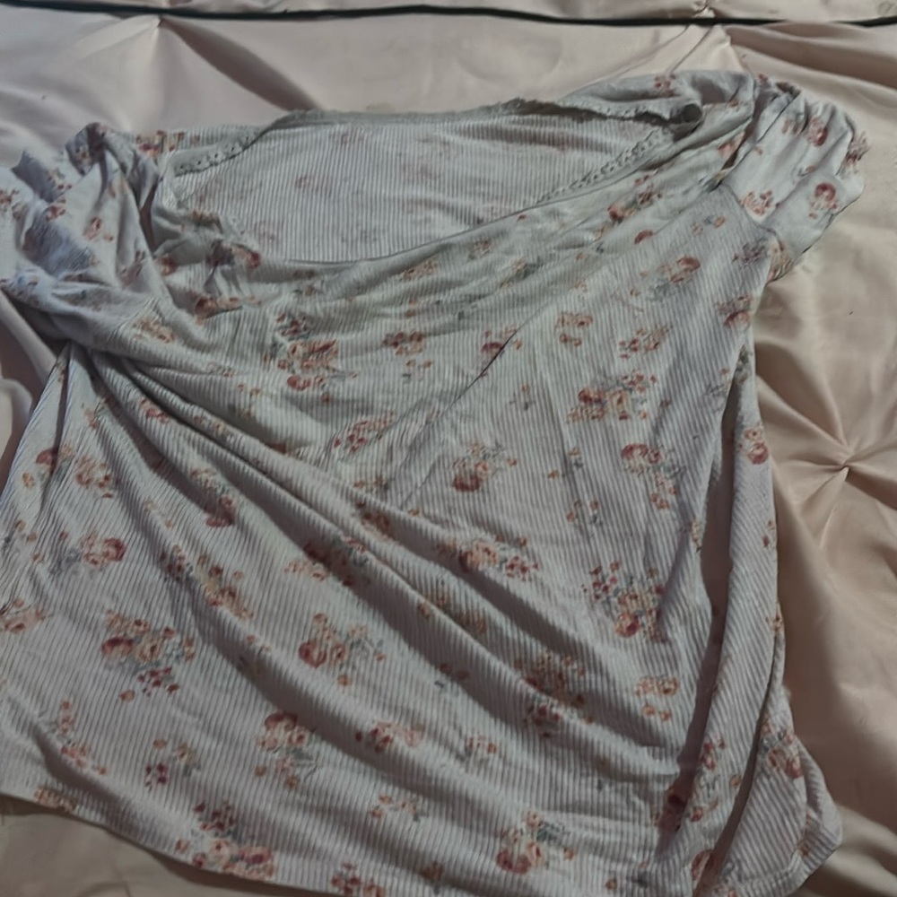 Cute square flower top